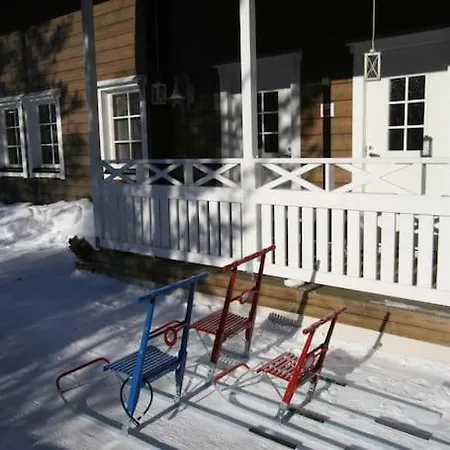 Villa Lumia, Lomamoekki Levillae *