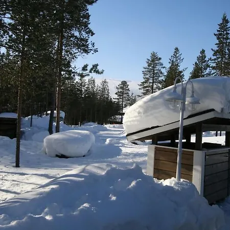 Lumia, Lomamoekki Levillae Villa *