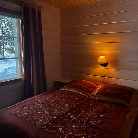 Lumia, Lomamoekki Levillae Villa